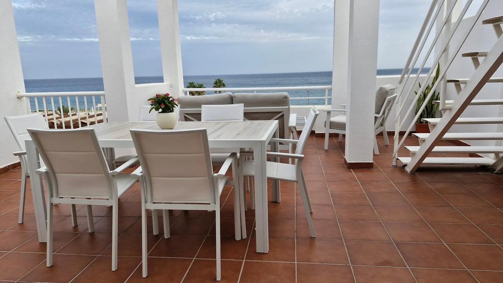 Atico Frente Al Mar En Mojacar 아파트 0*,  스페인