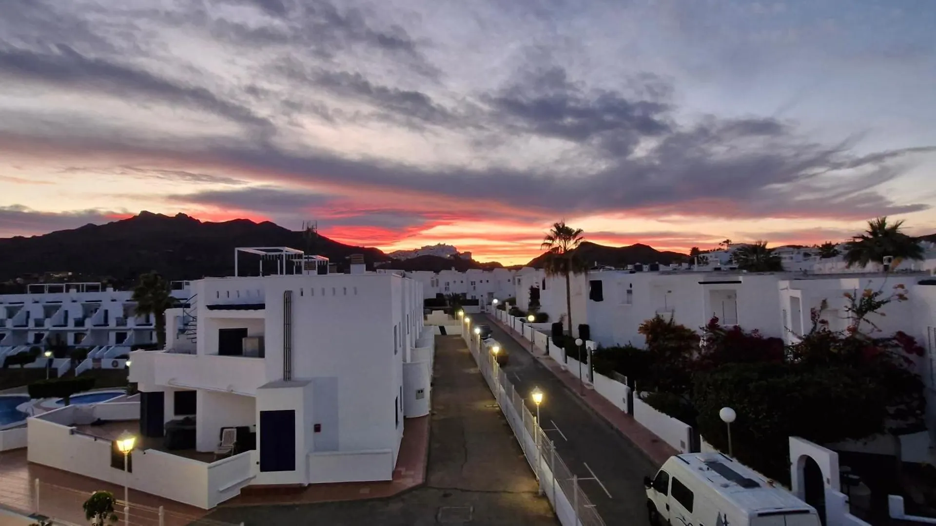 Atico Frente Al Mar En Mojacar 아파트